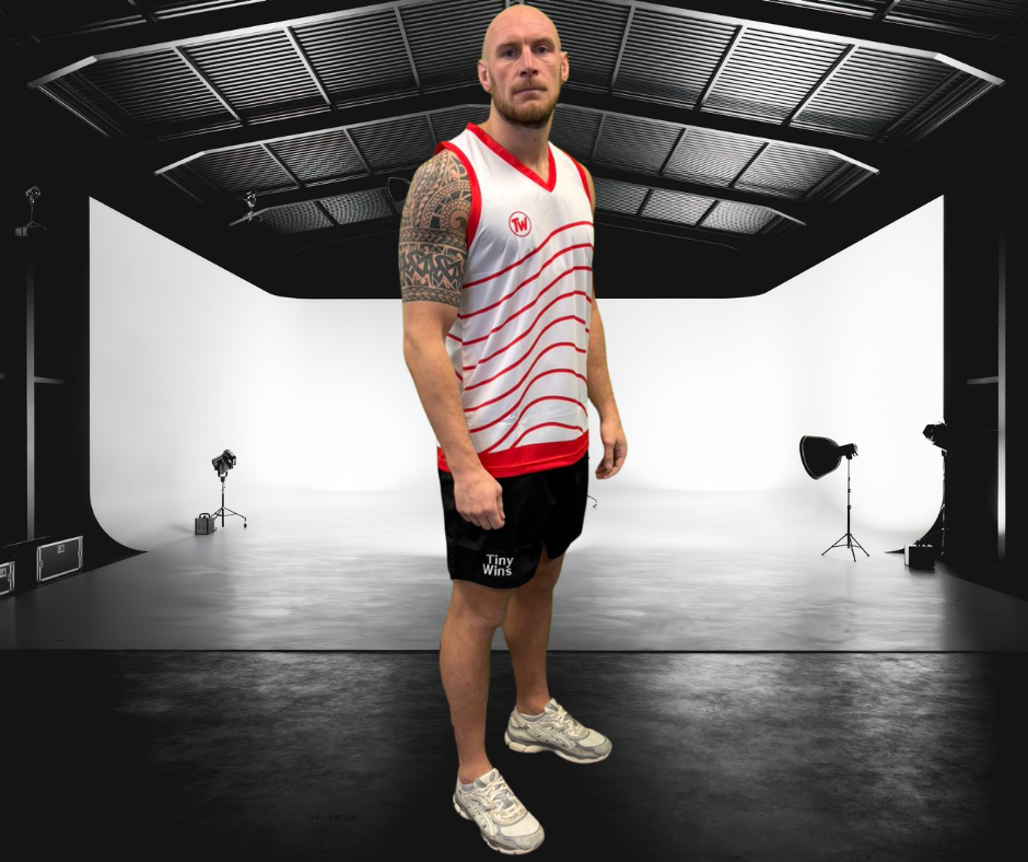 Tiny Wins Performance Vest – Mono Wave